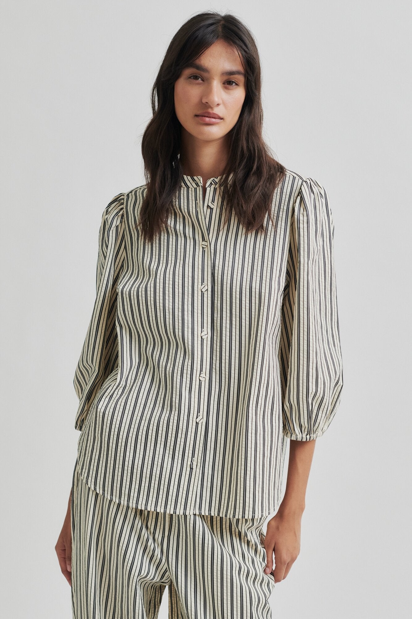 Serifa Skjorte - sort